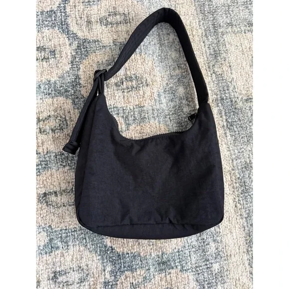 BAGGU Mini Nylon Shoulder Bag in Black Pristine Condition - Picture 1 of 7